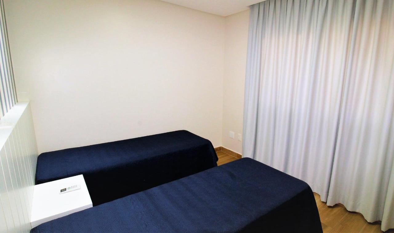 1079 - Apartamento Com Vista Para O Mar Em Bombinhas Bagian luar foto