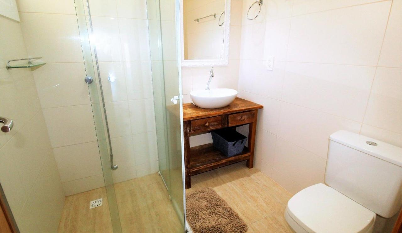 1079 - Apartamento Com Vista Para O Mar Em Bombinhas Bagian luar foto